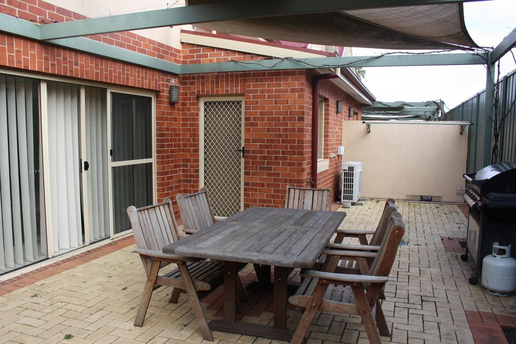 Albury Suites - Schubach Street Oda fotoğraf
